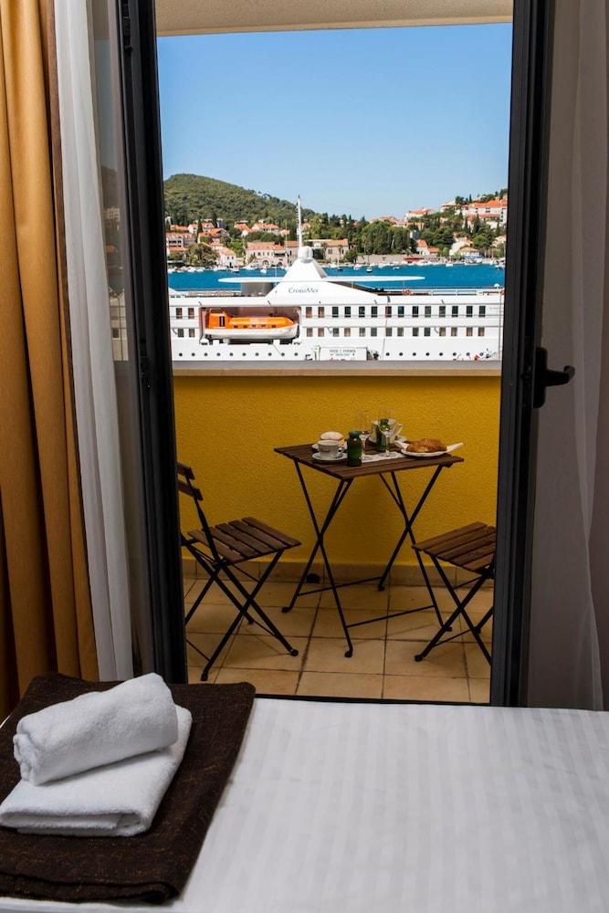 Hostel Sol Dubrownik Zewnętrze zdjęcie